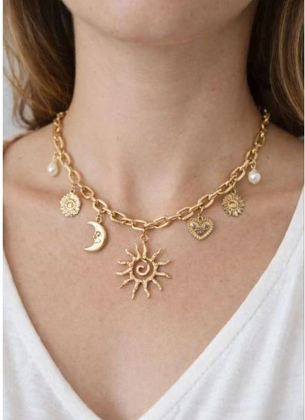 Collier charms doré soleil spiral et perles 2886 à 7.99€€